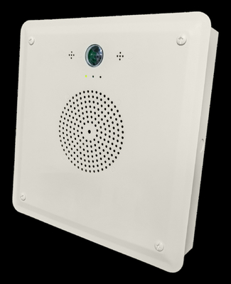 Loa mạng IP được gắn phẳng màu trắng với camera HD tích hợp